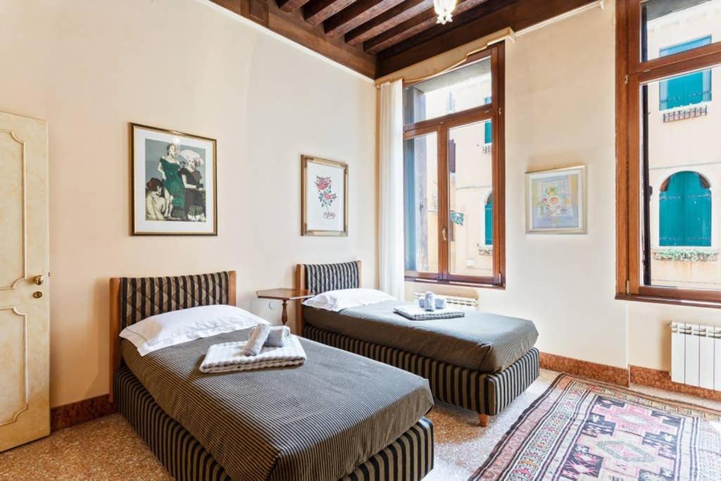 Doge Palace Luxury Apartment - Cannaregio Venesia Bagian luar foto