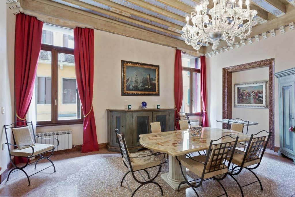 Doge Palace Luxury Apartment - Cannaregio Venesia Bagian luar foto