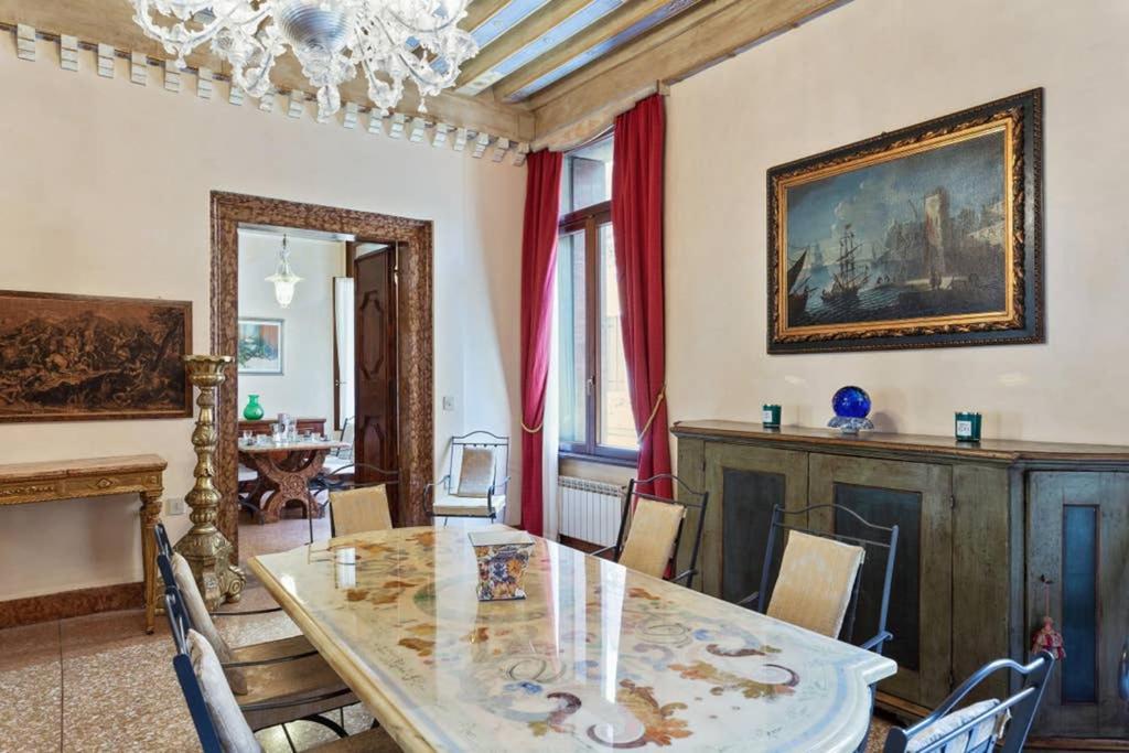 Doge Palace Luxury Apartment - Cannaregio Venesia Bagian luar foto