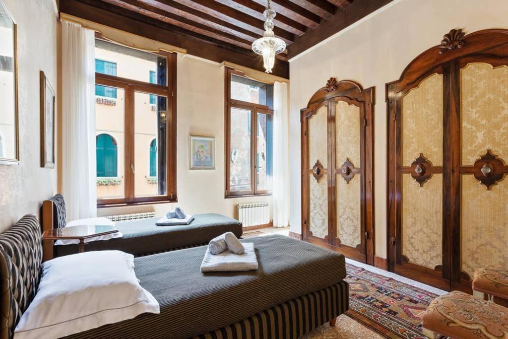 Doge Palace Luxury Apartment - Cannaregio Venesia Bagian luar foto